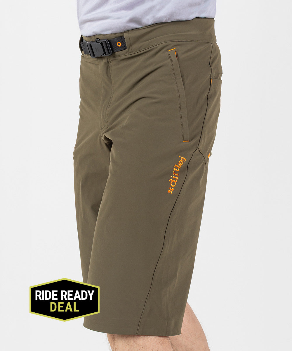 trailscout MTB shorts dark moss