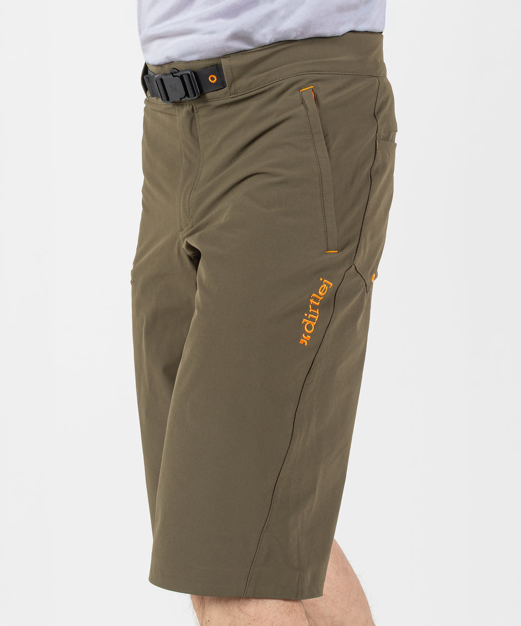 trailscout MTB shorts dark moss