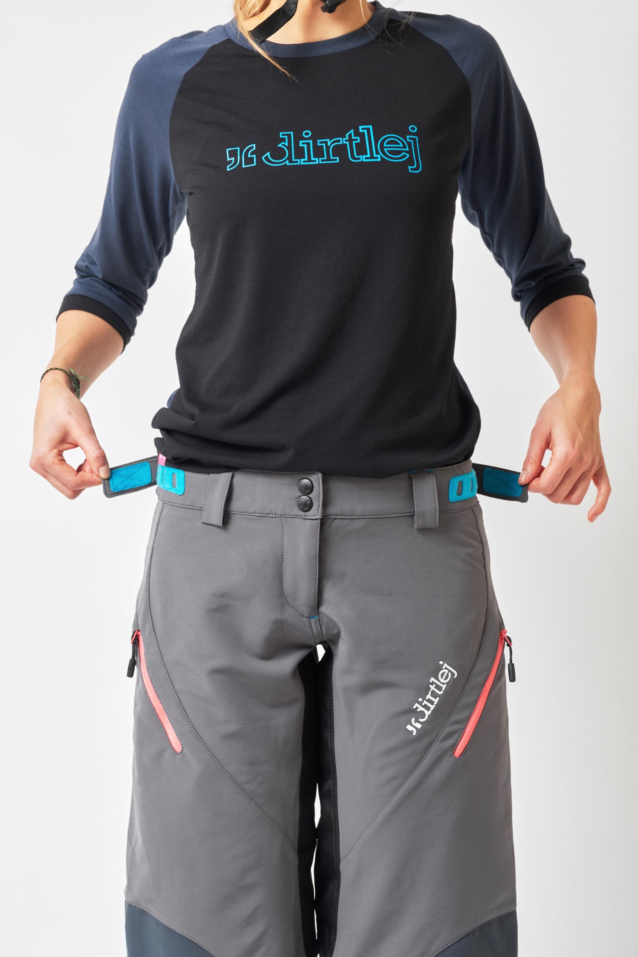 dirtlej trailscout half & half shorts ladies