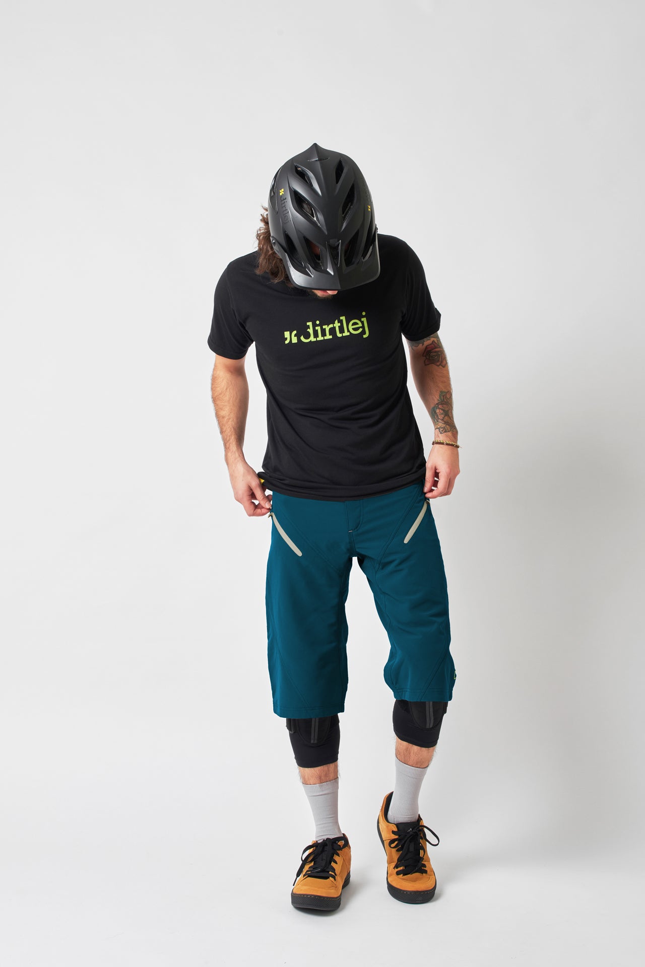 dirtlej trailscout MTB shorts men sapphire/grey