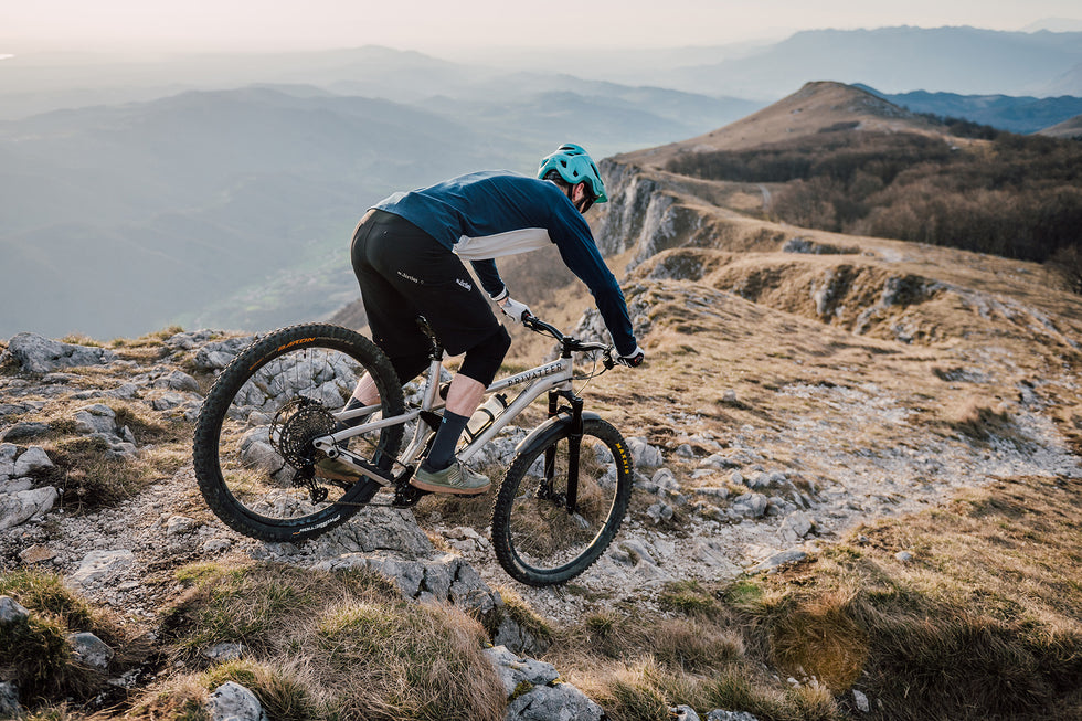 dirtlej trailscout MTB shorts men