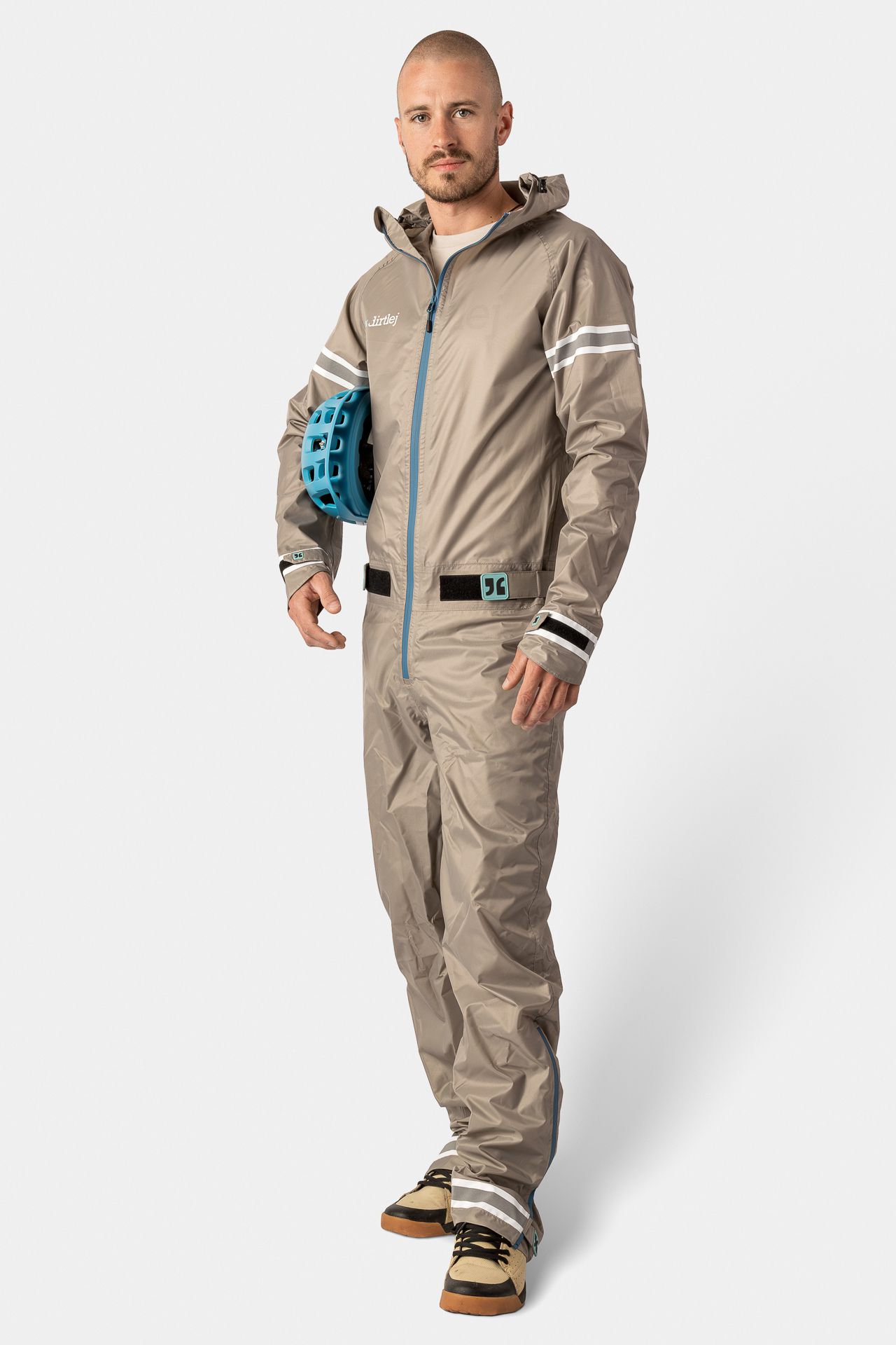 dirtlej commutesuit road edition No worries